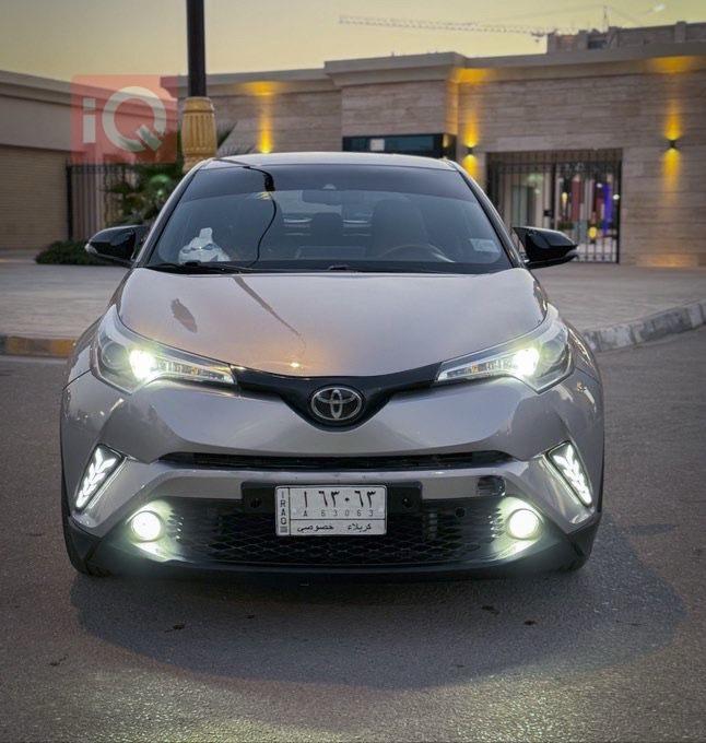 Toyota CH-R